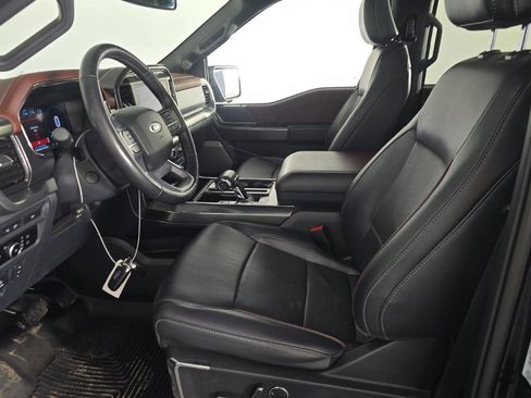 Used 2023 Ford F150 Lariat w/ Equipment Group 502A High image 9