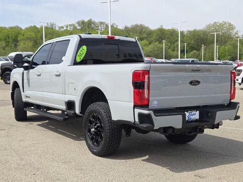 Used 2025 Ford F250 Lariat w/ Black Appearance Package AWD/4WD image 13
