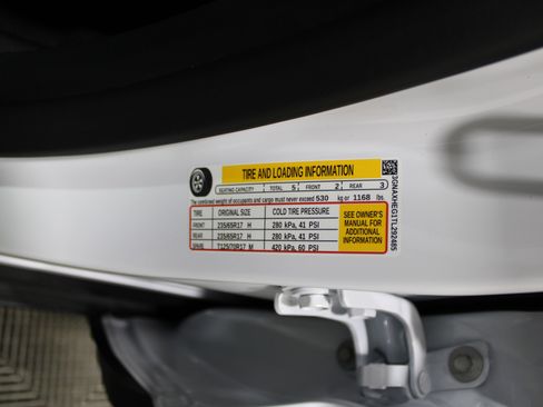 New 2026 Chevrolet Equinox LT image 43