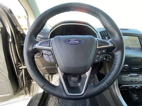 Used 2020 Ford Edge SEL w/ Convenience Package FWD image 25
