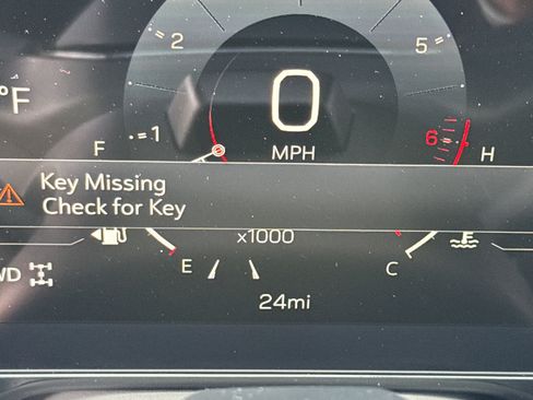 Used 2026 GMC Yukon XL Denali Ultimate w/ LPO, Floor Liner Package image 27