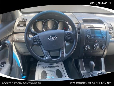 Used 2013 Kia Sorento LX AWD/4WD image 14