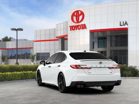 New 2026 Toyota Camry Hybrid image 9