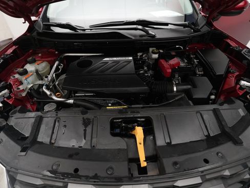 Certified 2022 Nissan Rogue SV AWD/4WD image 3