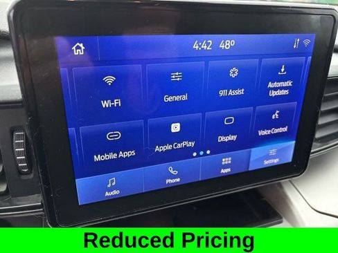 Used 2022 Ford Explorer XLT image 23