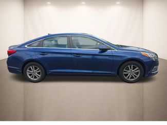 Used 2015 Hyundai Sonata SE FWD video 3