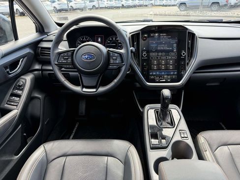 Used 2024 Subaru Crosstrek 2.5i Limited w/ Crosstrek Mirror Package AWD/4WD image 8