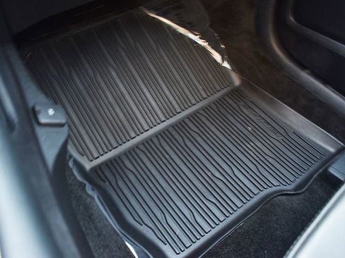 Used 2018 Ford Edge SEL w/ Equipment Group 201A image 22