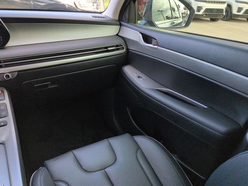 Used 2025 Hyundai Palisade SEL FWD image 16