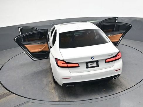 Used 2023 BMW 530i w/ Convenience Package image 42