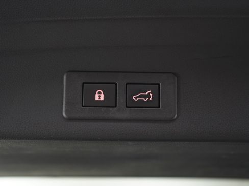 Used 2021 Subaru Ascent Premium w/ Convenience Package image 21