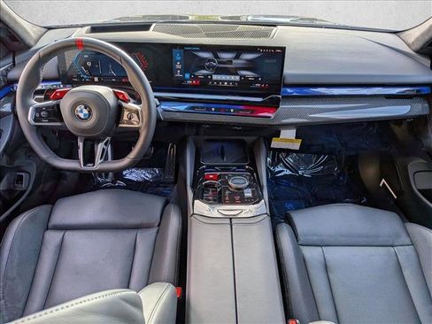 Used 2026 BMW M5 w/ Carbon Package AWD/4WD image 18