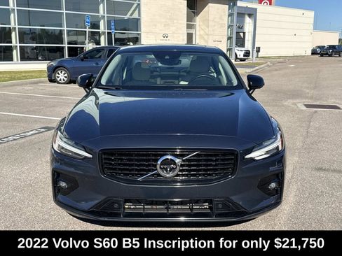 Used 2022 Volvo S60 B5 Inscription image 2