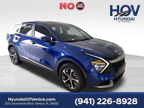 Used 2024 Kia Sportage EX FWD image 1