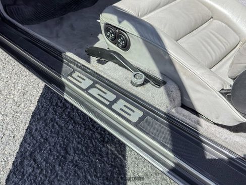 Used 1988 Porsche 928 S4 RWD image 36