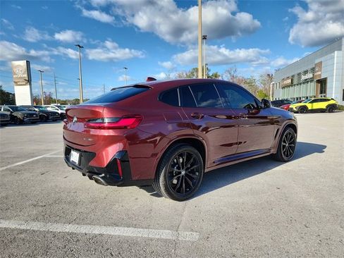 Used 2022 BMW X4 xDrive30i w/ M Sport Package 2 image 3