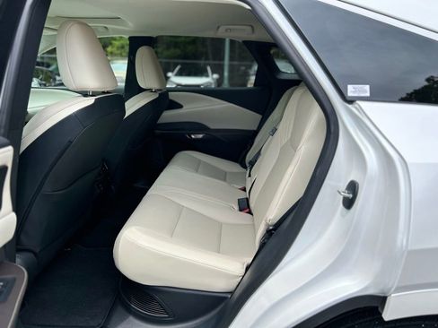 Used 2024 Lexus RX 350h w/ Cold Area Package AWD/4WD image 10