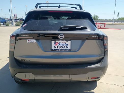 New 2026 Nissan Kicks SV w/ Cold Weather Package image 5
