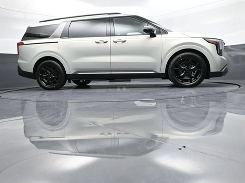 New 2026 Kia Carnival SX w/ SX Dark Edition Package FWD image 33
