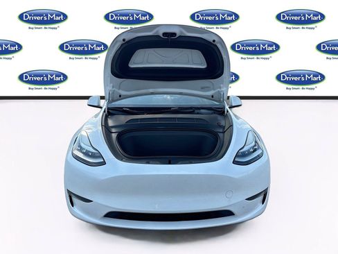 Used 2023 Tesla Model Y Long Range AWD/4WD image 33