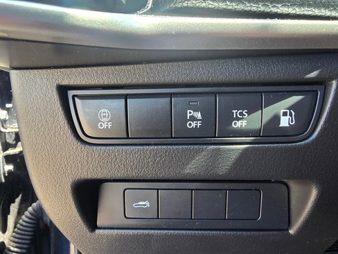 Used 2025 MAZDA CX-90 Plug-In Hybrid w/ Preferred AWD/4WD image 18
