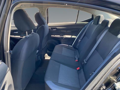 Used 2023 Nissan Versa SV FWD image 13