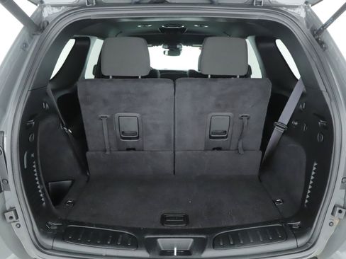 Used 2023 Dodge Durango GT AWD/4WD image 17