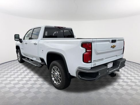 New 2026 Chevrolet Silverado 2500 LTZ w/ LTZ Convenience Package AWD/4WD image 7