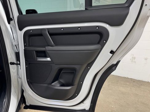 New 2025 Land Rover Defender 110 V8 image 36