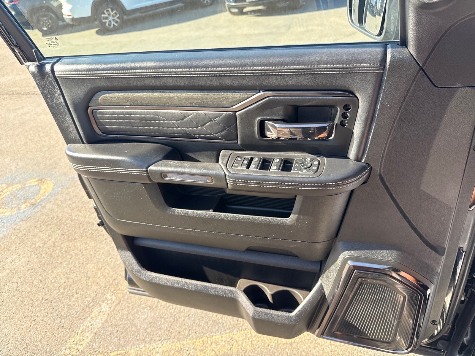 Used 2026 RAM 3500 Limited AWD/4WD image 21