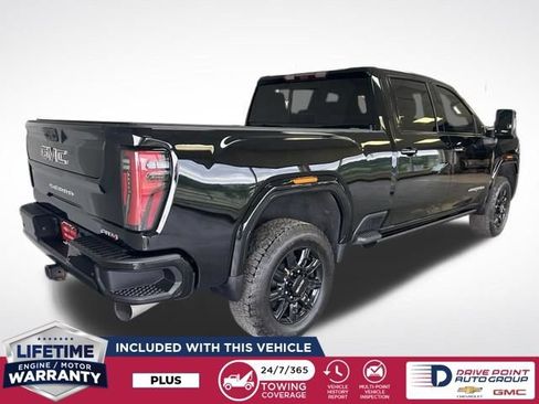 Used 2024 GMC Sierra 2500 AT4 w/ AT4 Premium Plus Package AWD/4WD image 3