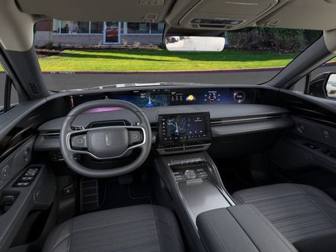 New 2026 Lincoln Nautilus Reserve w/ Jet Appearance Package AWD/4WD image 9