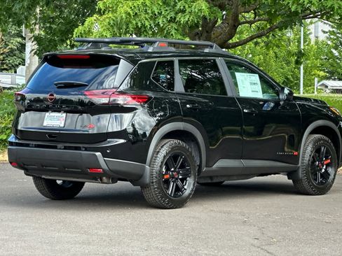 New 2026 Nissan Rogue SV AWD/4WD image 2