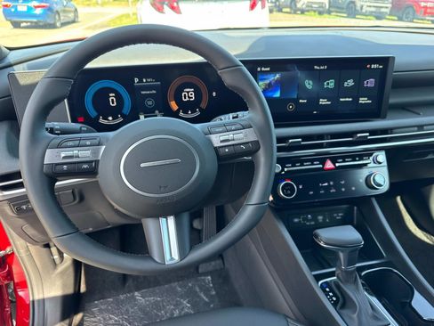 Certified 2025 Hyundai Tucson XRT image 6