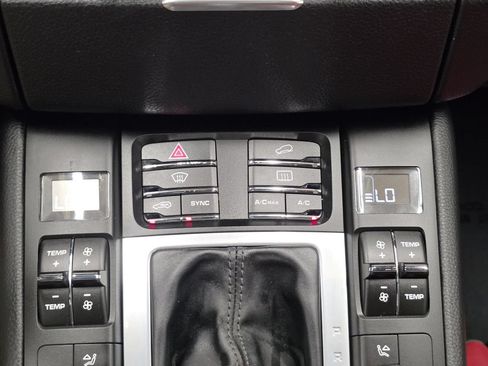 Used 2016 Porsche Macan S AWD/4WD image 37