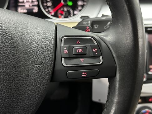 Used 2016 Volkswagen CC R-Line image 19