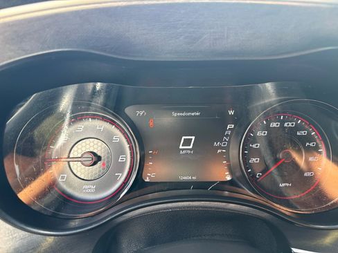 Used 2017 Dodge Charger R/T RWD image 19