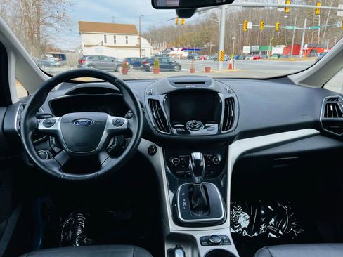 Used 2013 Ford C-MAX SEL FWD image 29