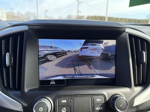 Certified 2022 GMC Terrain SLT image 22