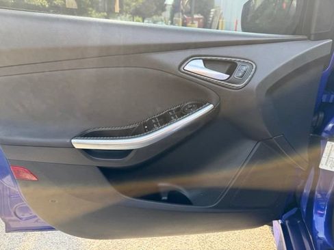 Used 2015 Ford Focus ST FWD image 9
