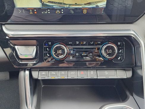 New 2026 GMC Sierra 1500 Denali image 30