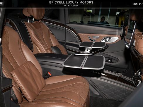 Used 2019 Mercedes-Benz Maybach S 560 4MATIC image 8