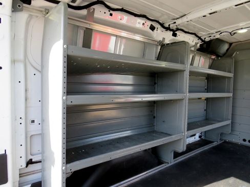 Used 2017 Ford Transit 250 130 Low Roof image 26