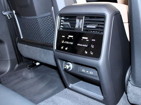 New 2026 Porsche Cayenne GTS image 25