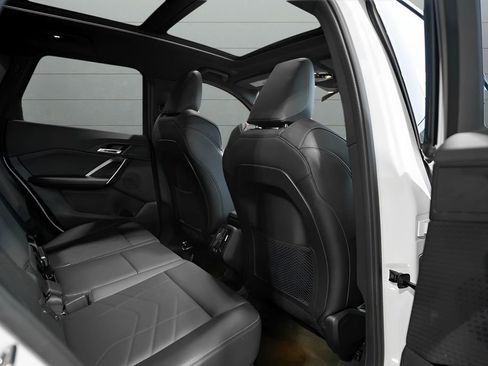 Used 2024 BMW X1 xDrive28i w/ M Sport Package image 36