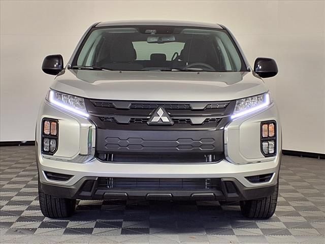 Used 2024 Mitsubishi Outlander Sport LE AWD/4WD image 2
