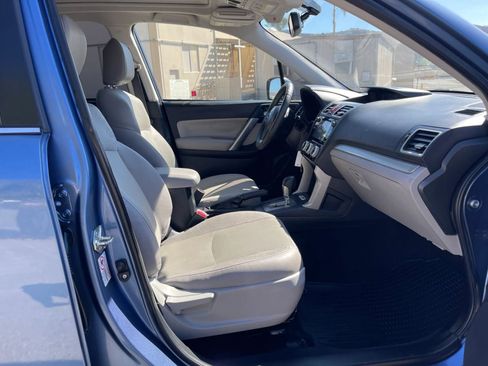 Used 2016 Subaru Forester 2.5i Limited AWD/4WD image 24