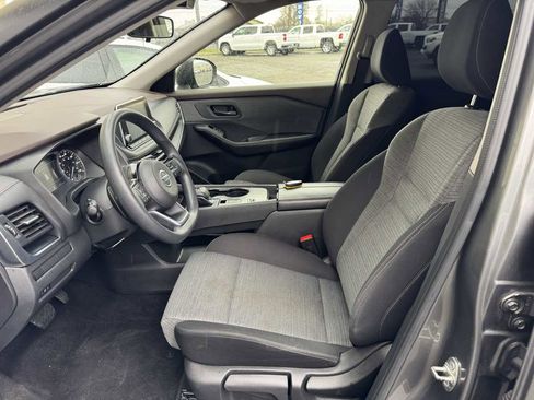 Used 2021 Nissan Rogue S image 21