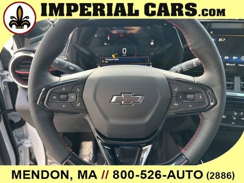 New 2026 Chevrolet Trax RS w/ Sunroof Package FWD image 24