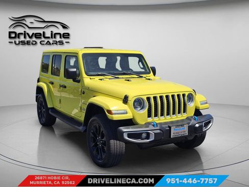 Used 2023 Jeep Wrangler Unlimited Sahara w/ Cold Weather Group AWD/4WD image 7